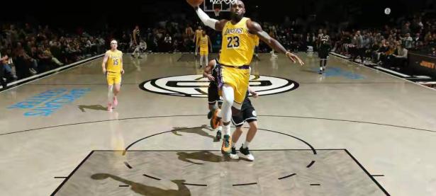 九游娱乐- 詹姆斯关键节点赛事规则更新,湖人带队取胜了吗 