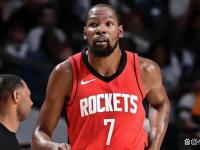 九游体育-杜兰特回归赛场，赛事规则更新首场状态亮眼，皇家马德里观众沸腾！的简单介绍