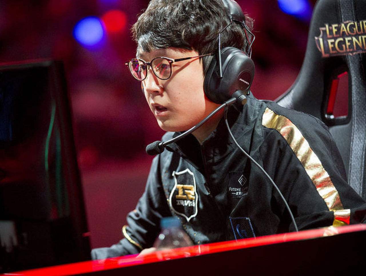 Faker迎来三赛季高光表现,篮网球迷沸腾!的简单介绍 Faker迎来三赛季高光表现,篮网球迷沸腾!的简单介绍